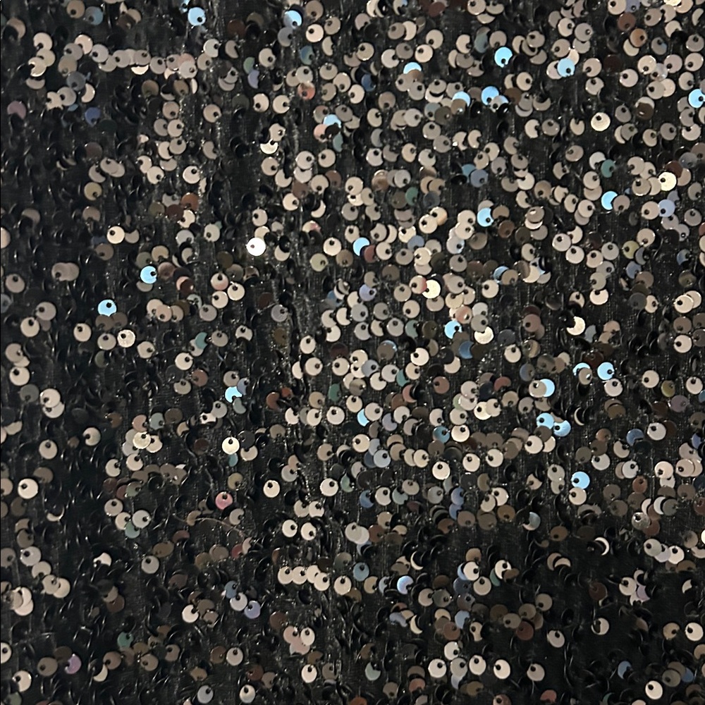 Plus size sequin maxi skirt - Picture 2 of 3